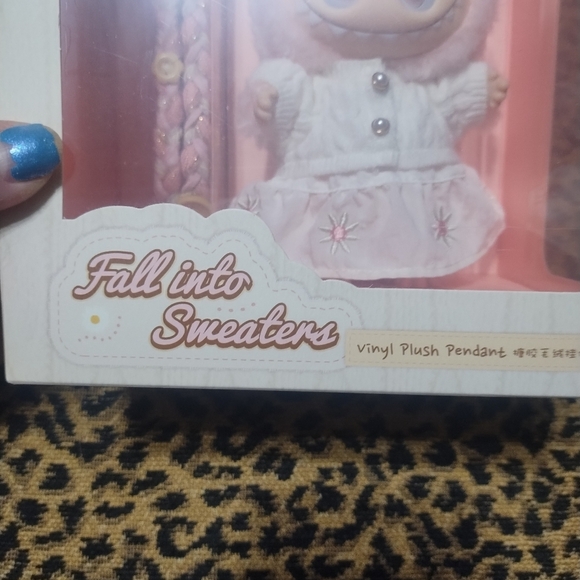 Sold--Fall Into Sweater Labubu - Picture 3 of 8